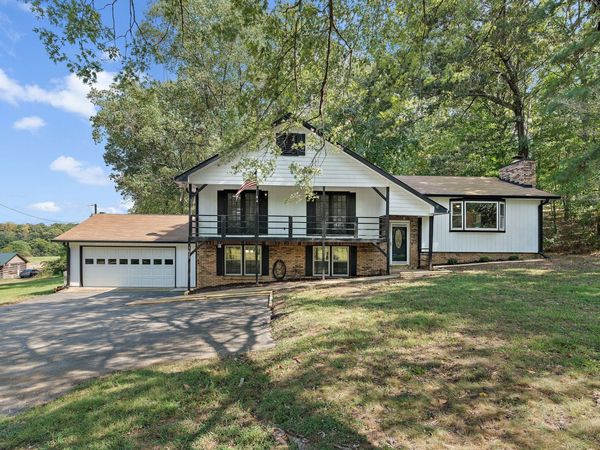 1627 W Grab Creek Rd , Dickson, TN 37055