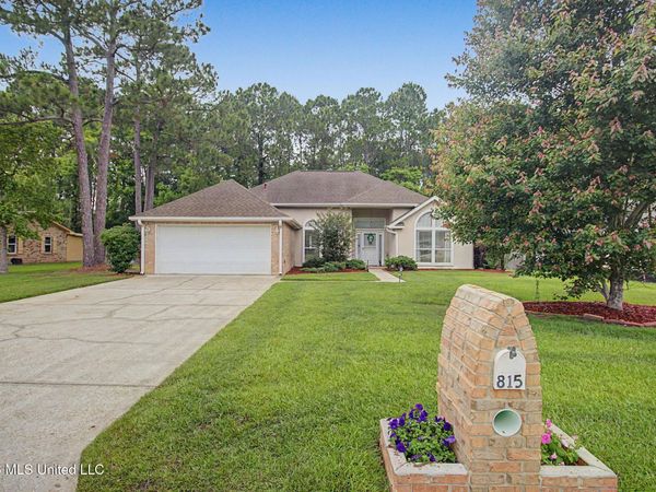815 On The Green , Biloxi, MS 39532