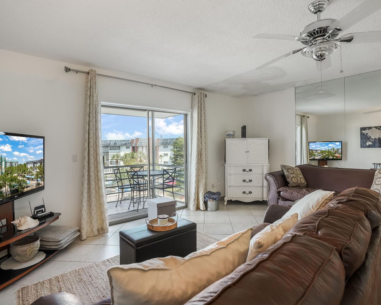 4770 NW 21st Street, Unit 402, Lauderhill, FL 33313 Photo