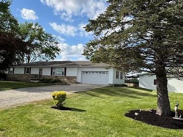 5505 Buckneck Road, Bradford, OH 45308