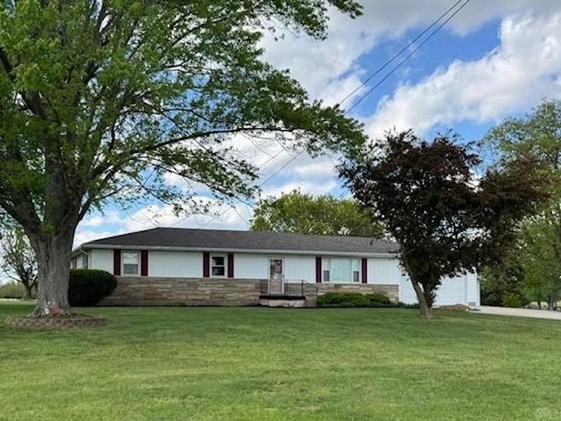 5505 Buckneck Road, Bradford, OH 45308 Photo 2