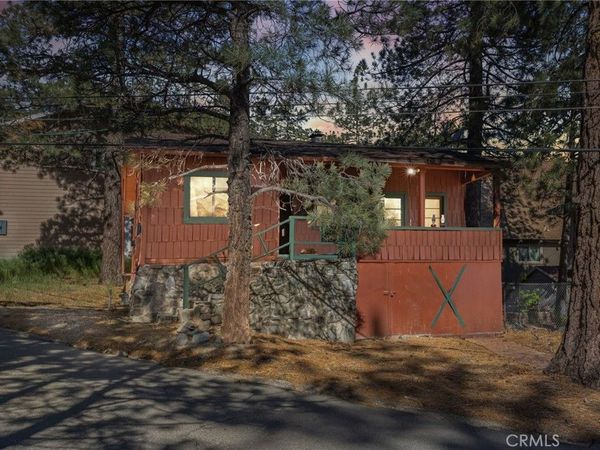 2054 E Canyon, Wrightwood, CA 92397
