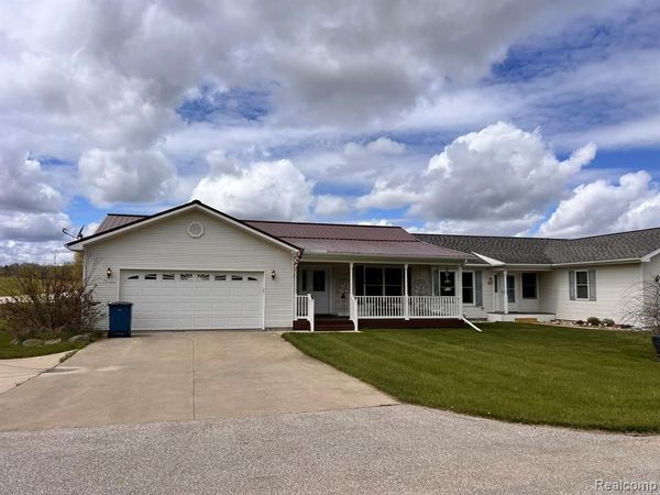 320 Roller Way, Mayville Vlg, MI 48744