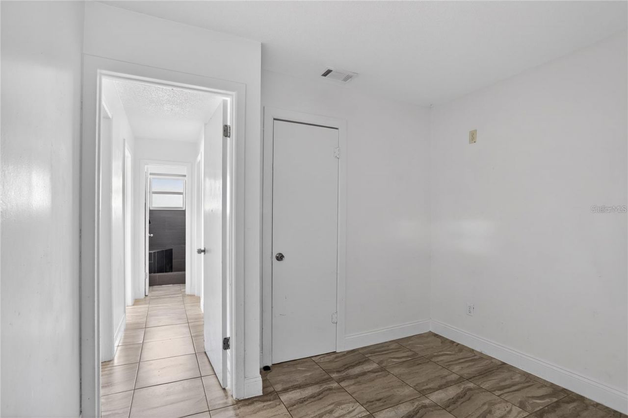 8071 Rhea Circle, Unit B, Orlando, FL 32807 Photo