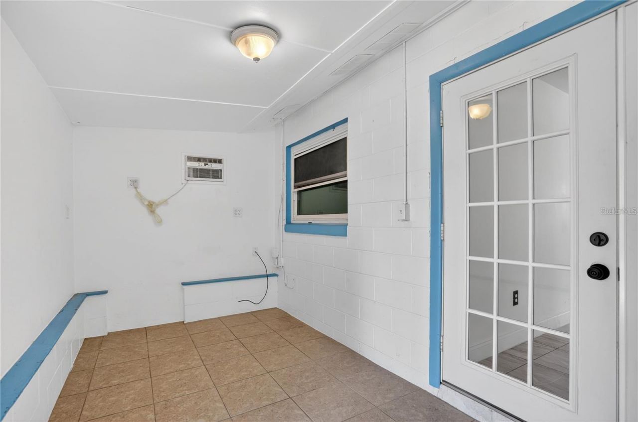 8071 Rhea Circle, Unit B, Orlando, FL 32807 Photo