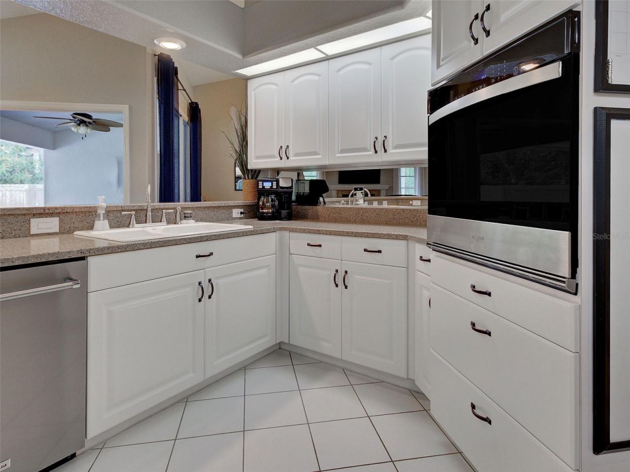1303 E Gate Drive, Venice, FL 34285 Photo