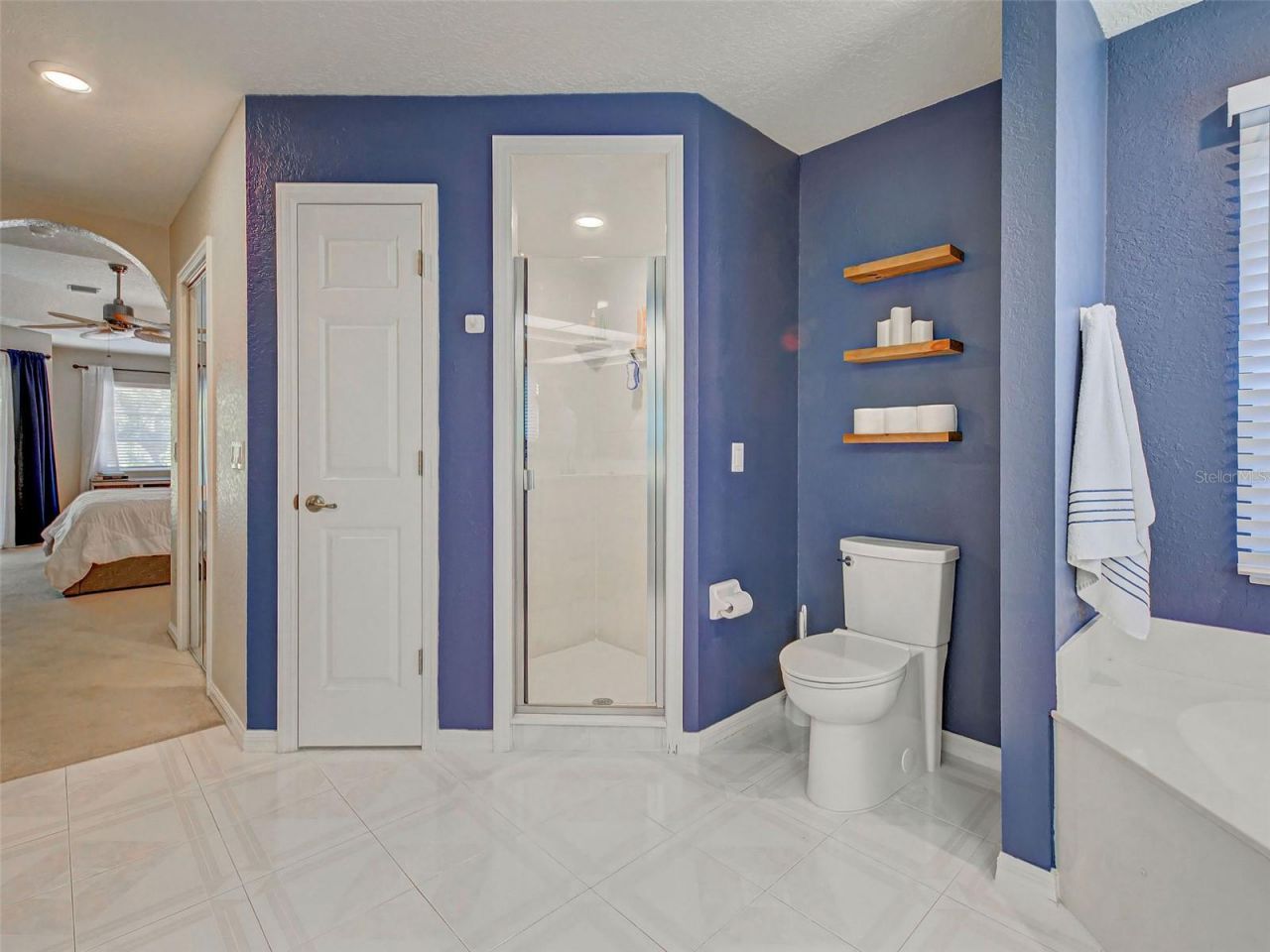 1303 E Gate Drive, Venice, FL 34285 Photo