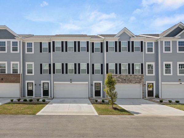 126 Sitka Willow Drive, Etna, OH 43068