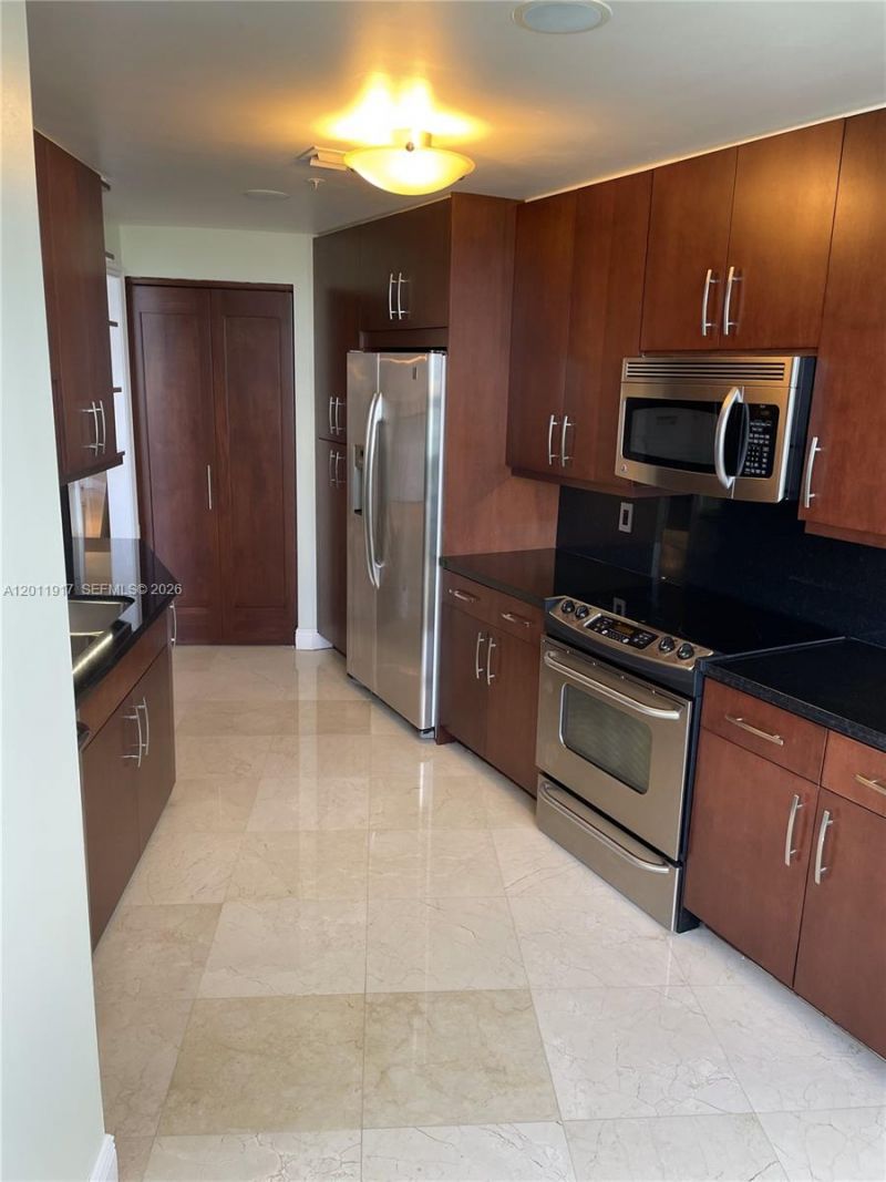 848 Brickell Key Dr , Unit 1402, Miami, FL 33131 Photo