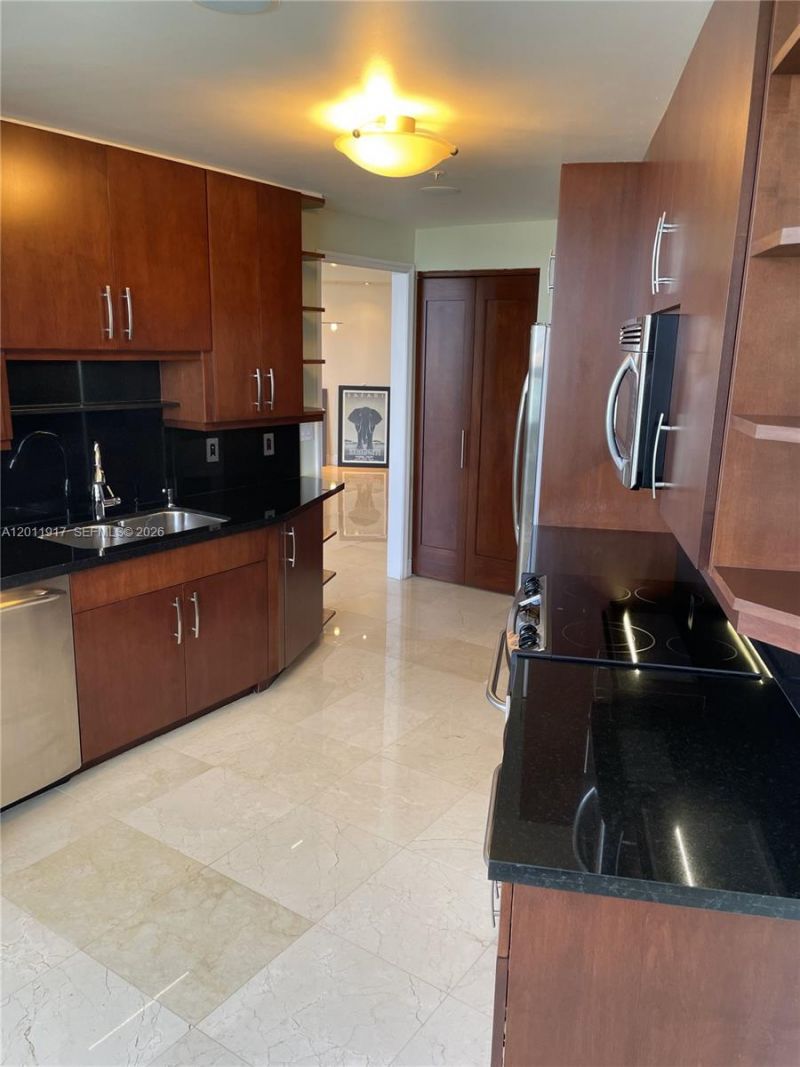 848 Brickell Key Dr , Unit 1402, Miami, FL 33131 Photo