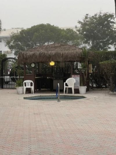 5300 NE 24th Ter, Unit 422C, Fort Lauderdale, FL 33308 Photo