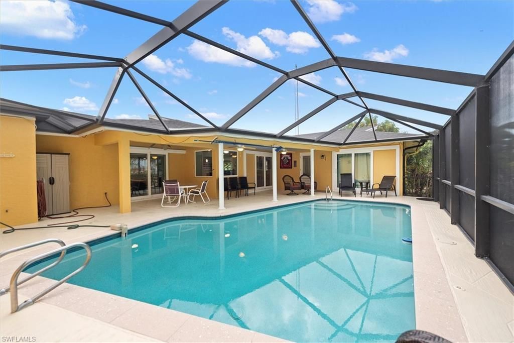2205 Channel Way, North Fort Myers, FL 33917 Photo