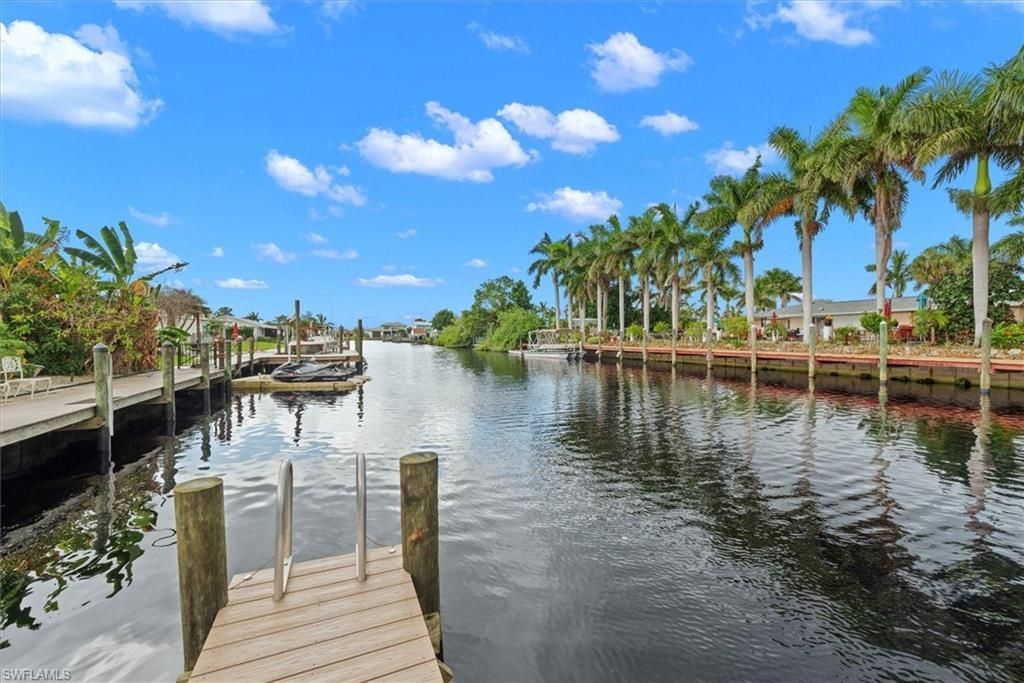 2205 Channel Way, North Fort Myers, FL 33917 Photo