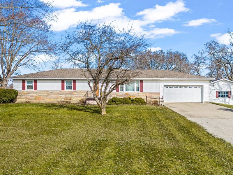 5505 N Buckneck Road, Bradford, OH 45308 Photo 6