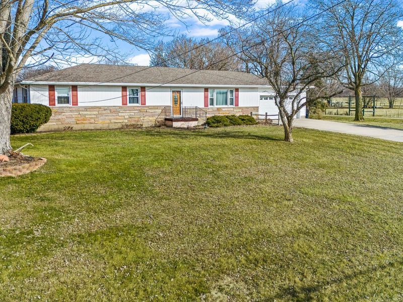5505 N Buckneck Road, Bradford, OH 45308 Photo 9