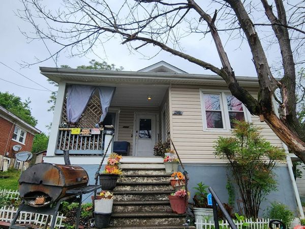 1218 6th ST SE, Roanoke, VA 24013