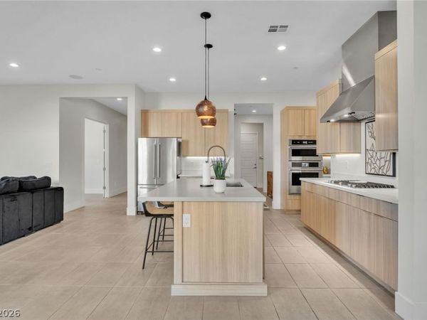 10214 Meandering Dell Street , Las Vegas, NV 89166