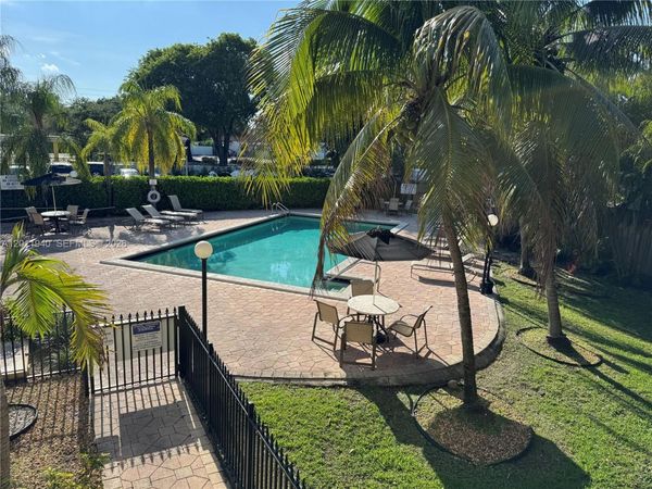 2160 SW 16th Ave, Unit 416, Miami, FL 33145