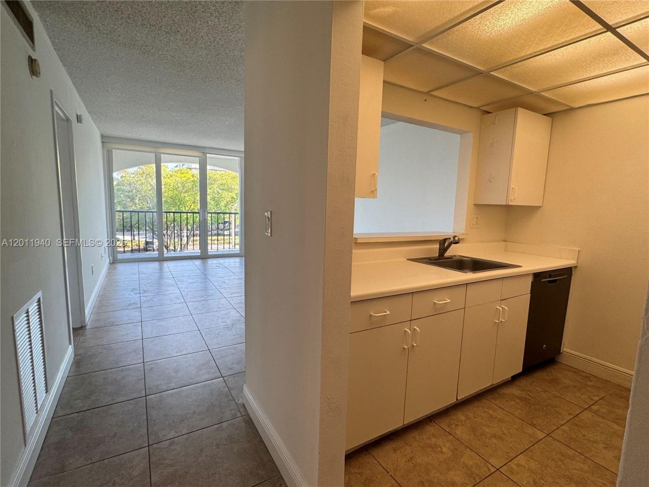 2160 SW 16th Ave , Unit 416, Miami, FL 33145 Photo