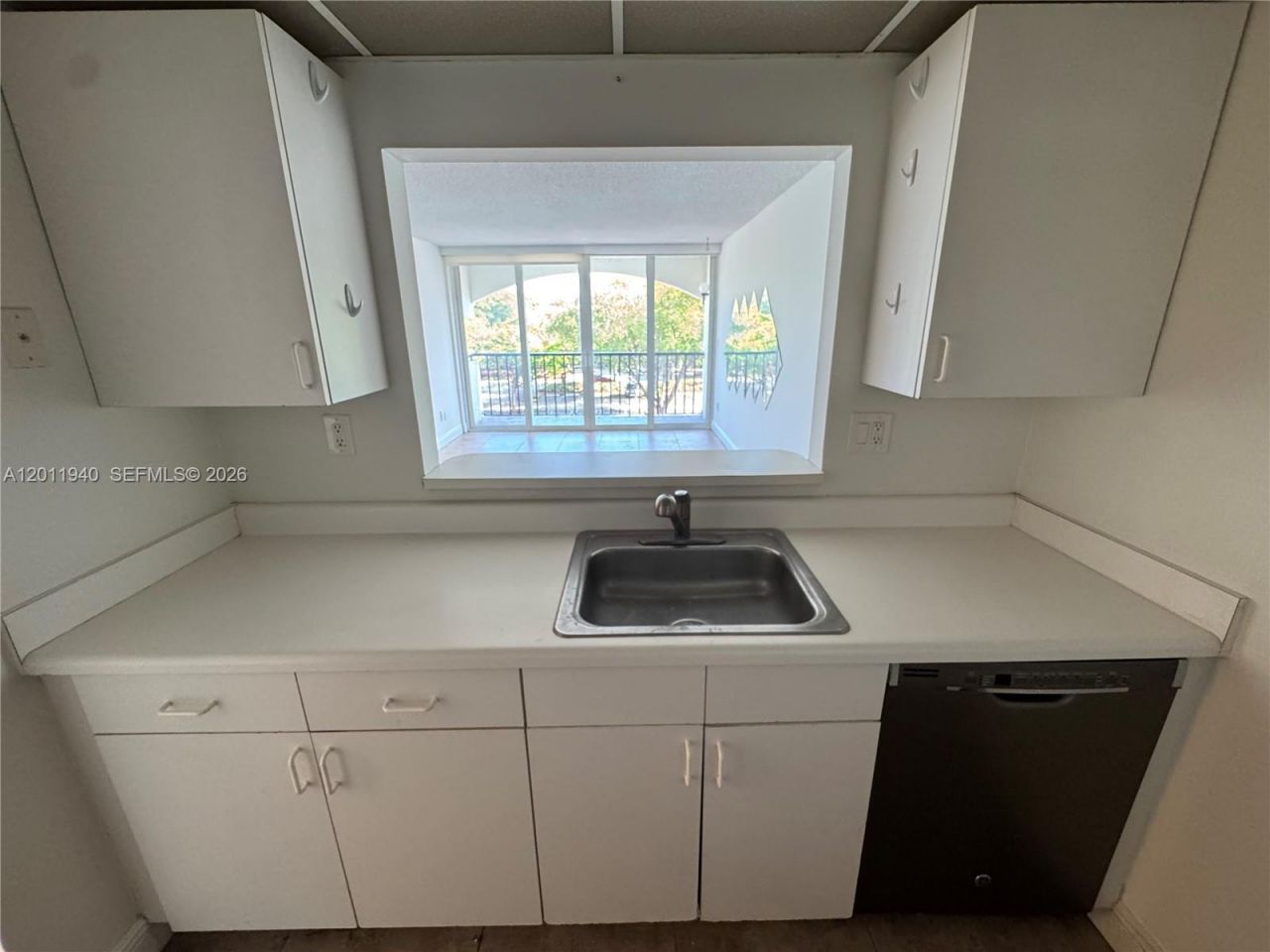 2160 SW 16th Ave , Unit 416, Miami, FL 33145 Photo
