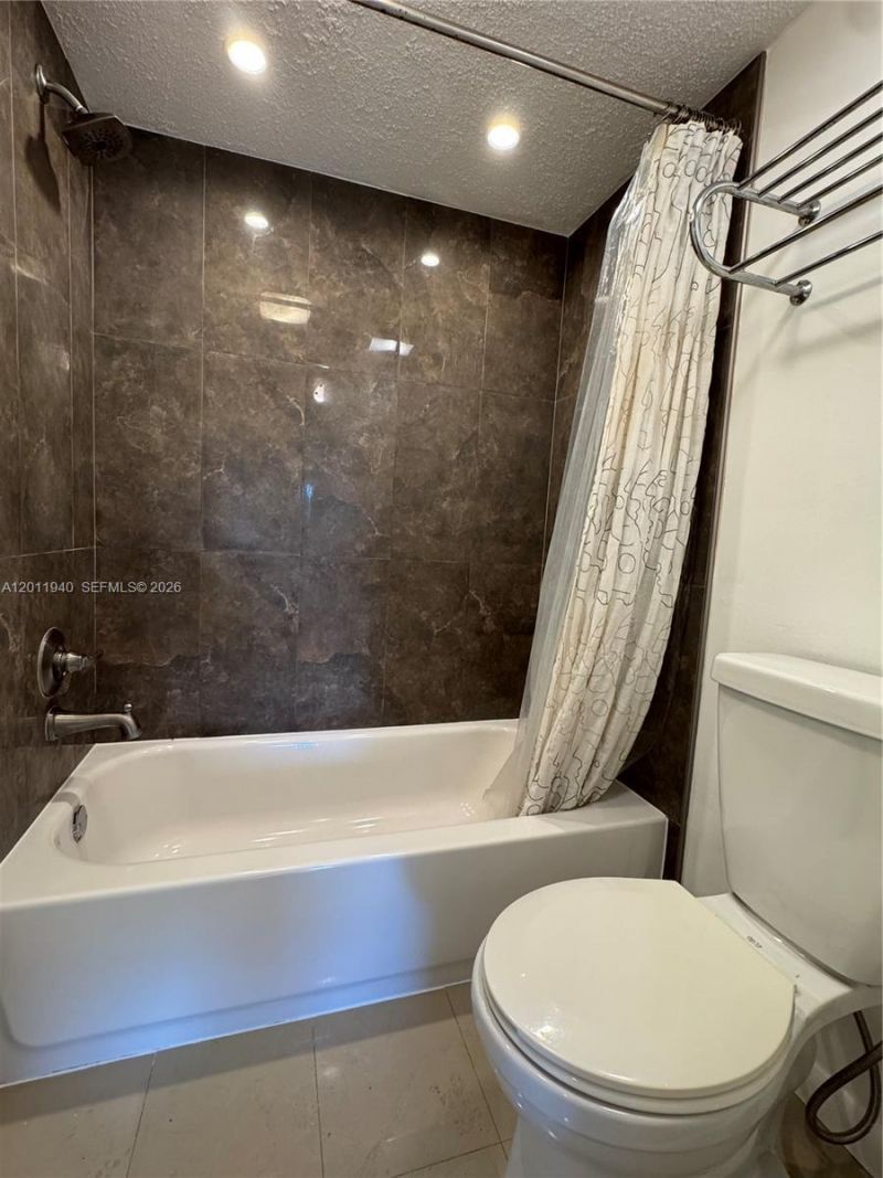 2160 SW 16th Ave , Unit 416, Miami, FL 33145 Photo