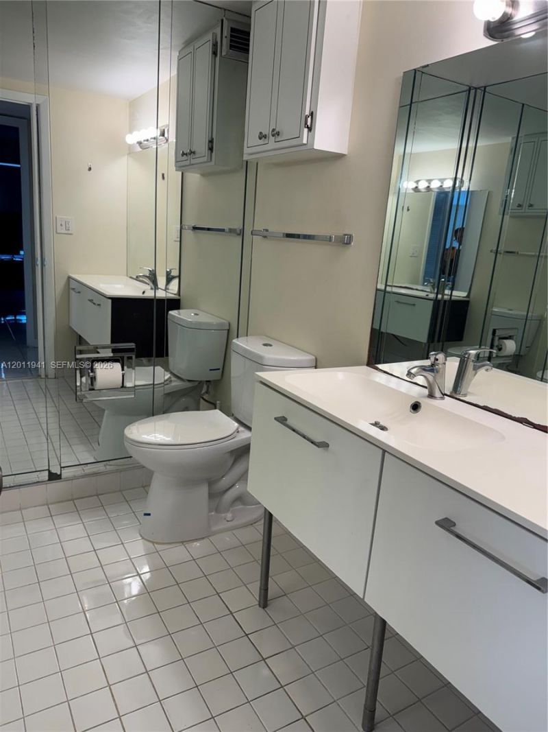 11111 Biscayne Blvd, Unit 2H, Miami, FL 33181 Photo