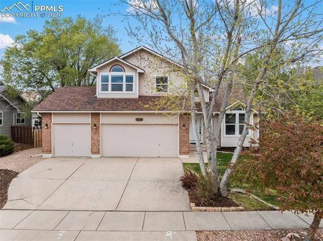 5550 Flag Way, Colorado Springs, CO 80919 Main Photo