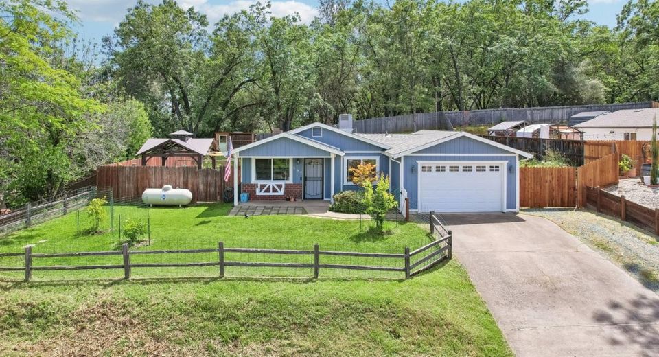 564 Cappella Dr, Diamond Springs, CA 95619 Photo