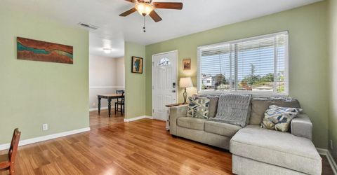 564 Cappella Dr, Diamond Springs, CA 95619 Photo