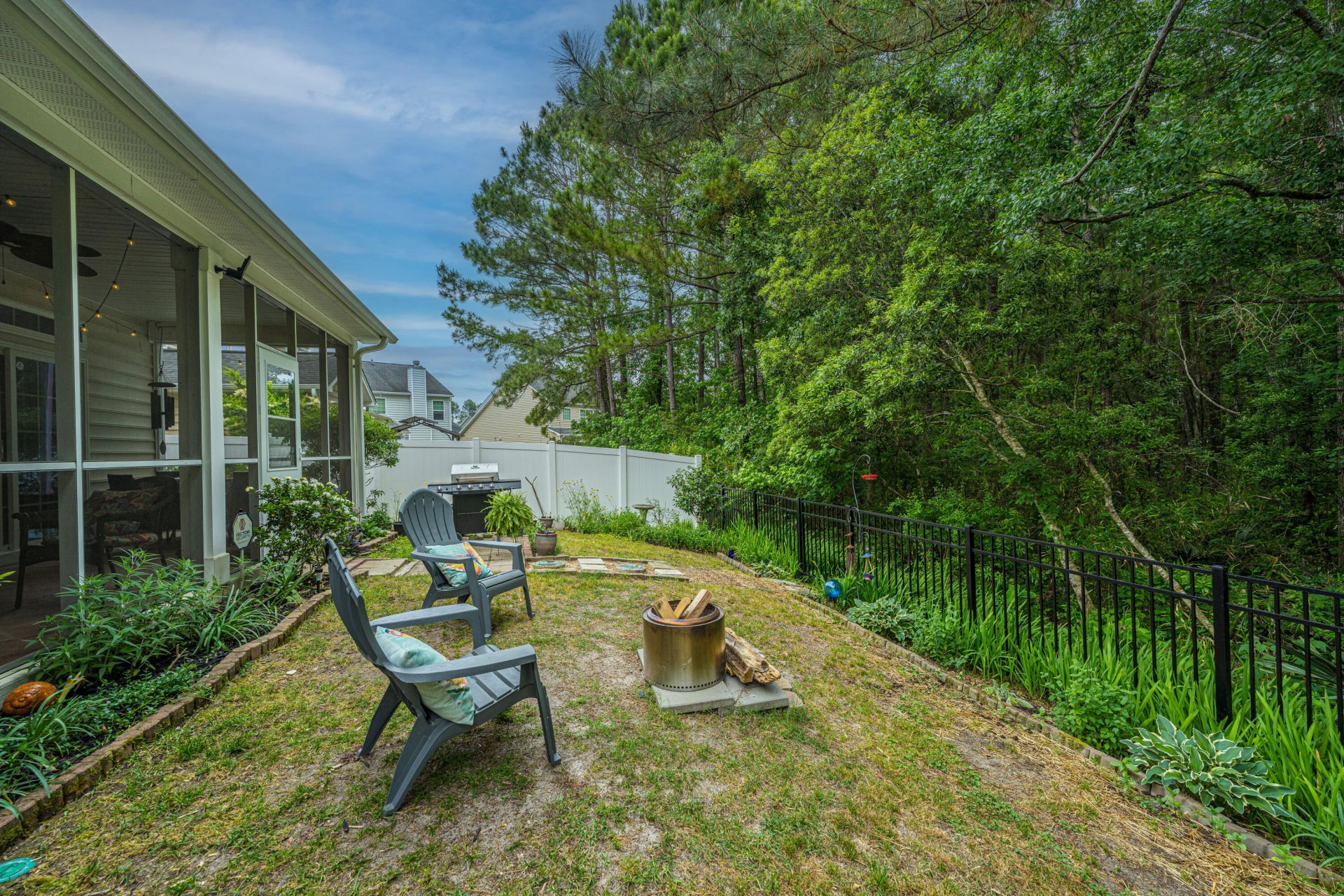 104 Blackwater Way Photo 5