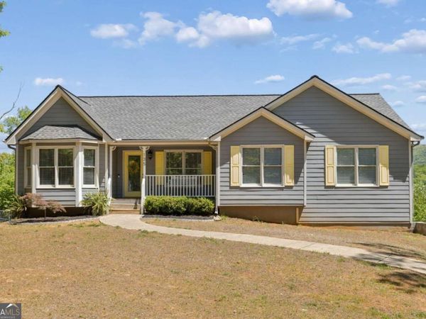 135 Chimney Way, Fairmount, GA 30139