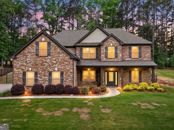 645 Milton Dr, Mcdnough, GA 30252