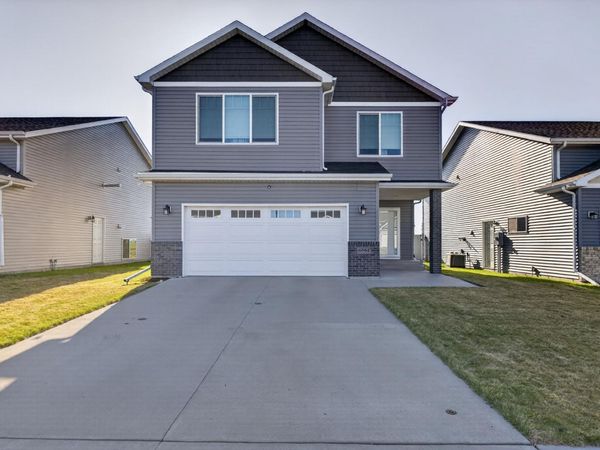 6064 58th Street S, Fargo, ND 58104