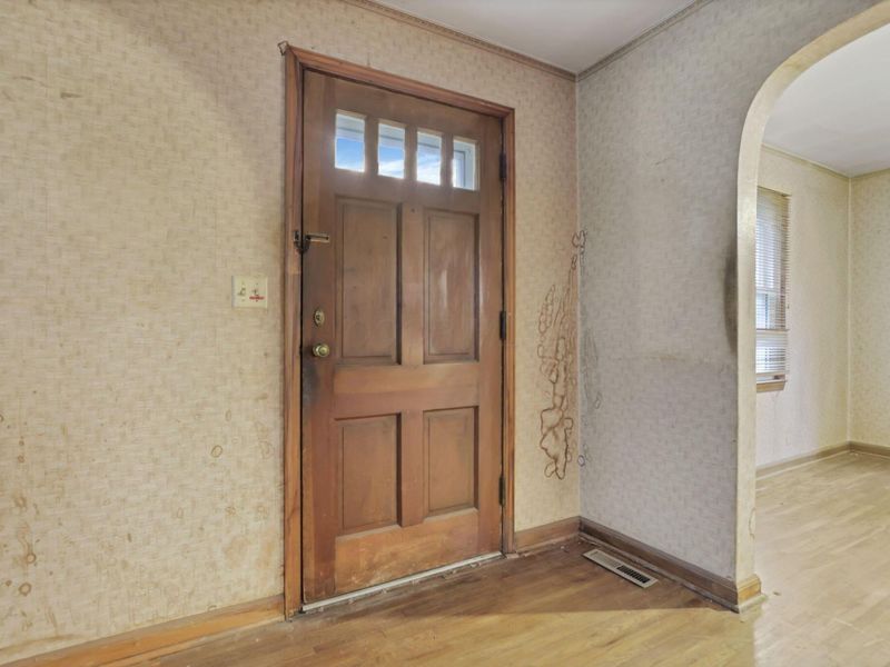 227 Pierson Boulevard , Newark, OH 43055 Photo 8
