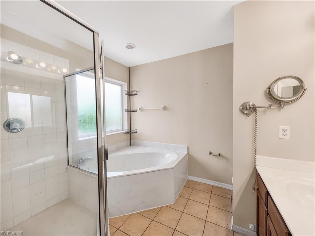 9706 Roundstone Cir, Fort Myers, FL 33967 Photo
