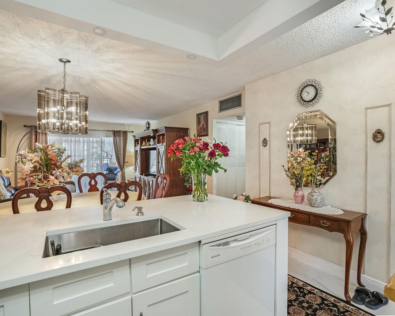 3400 NW 48th Avenue, Unit 502, Lauderdale Lakes, FL 33319 Photo