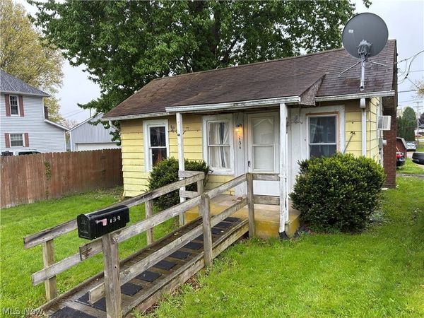 134 Harmon Avenue NE, Brewster, OH 44613