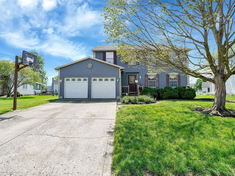 527 Warwick Lane, Pickerington, OH 43147 Photo 1