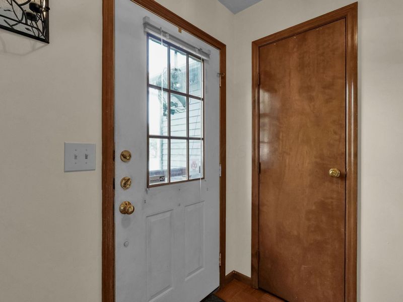 527 Warwick Lane, Pickerington, OH 43147 Photo 6