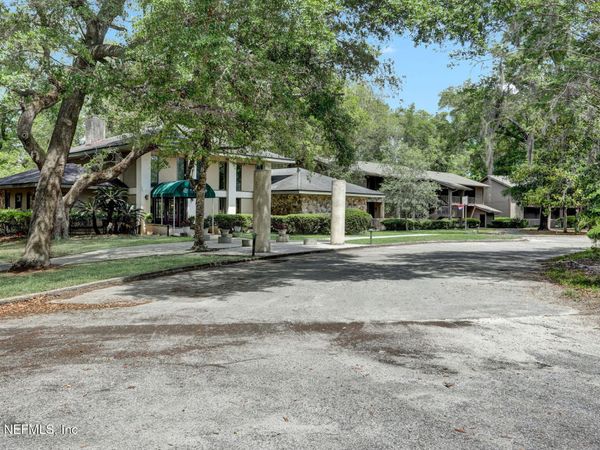 2954 RAVINES Road, Middleburg, FL 32068