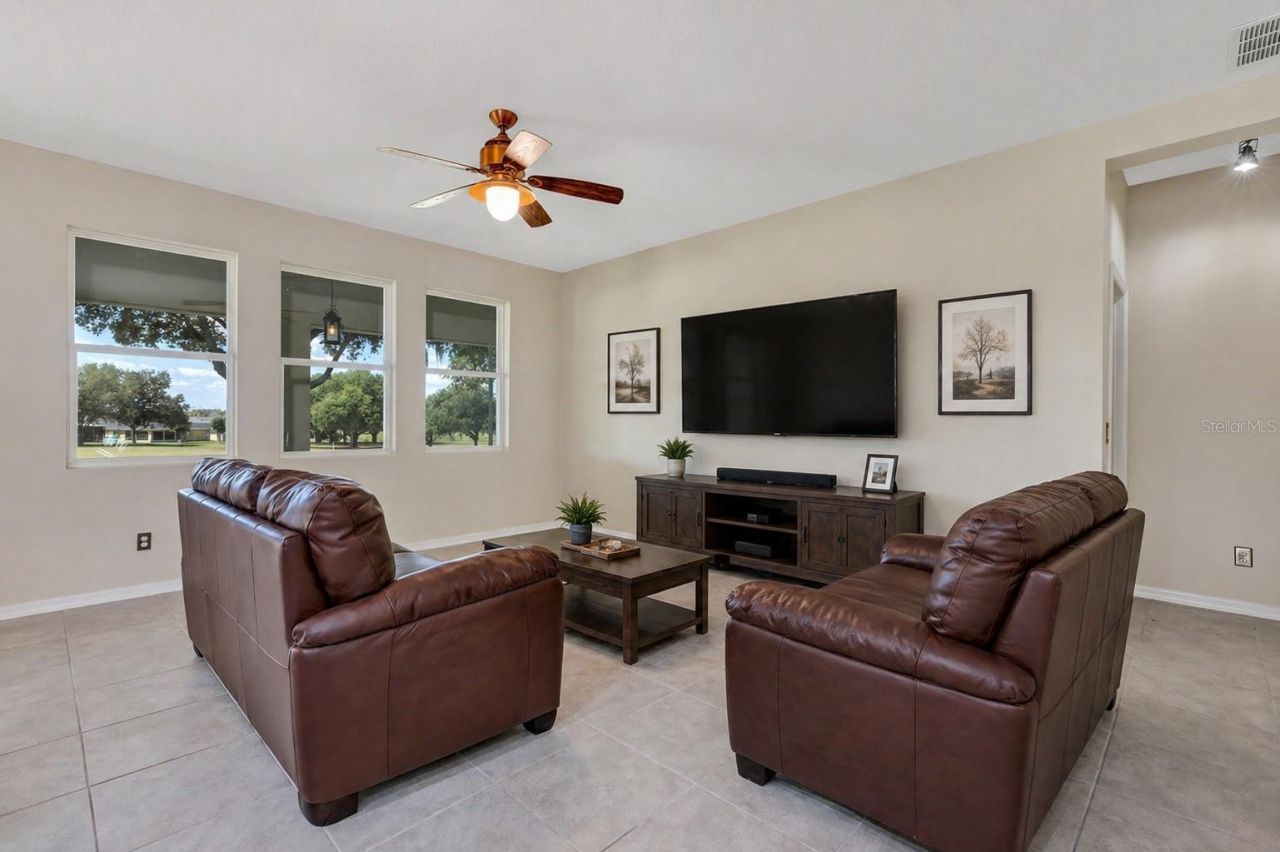 26868 White Plains Way, Leesburg, FL 34748 Photo
