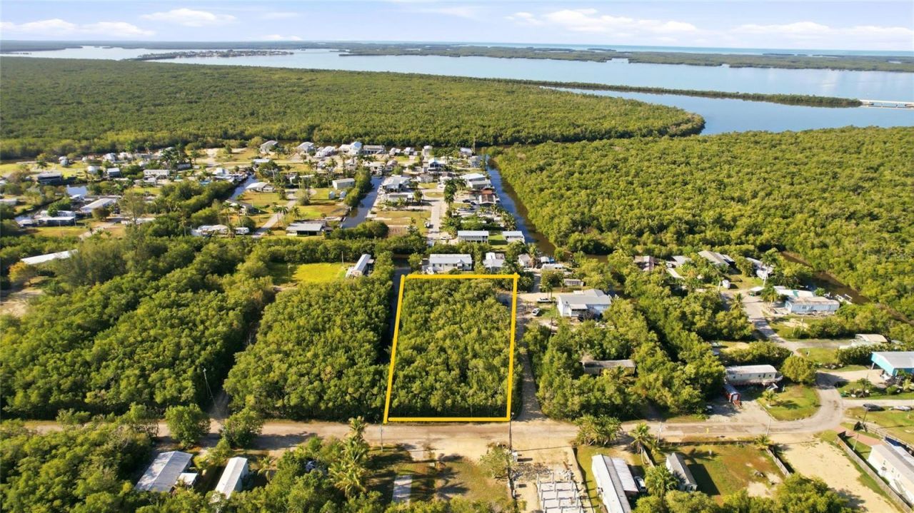 53 Beaver Lane , Ochopee, FL 34141 Photo