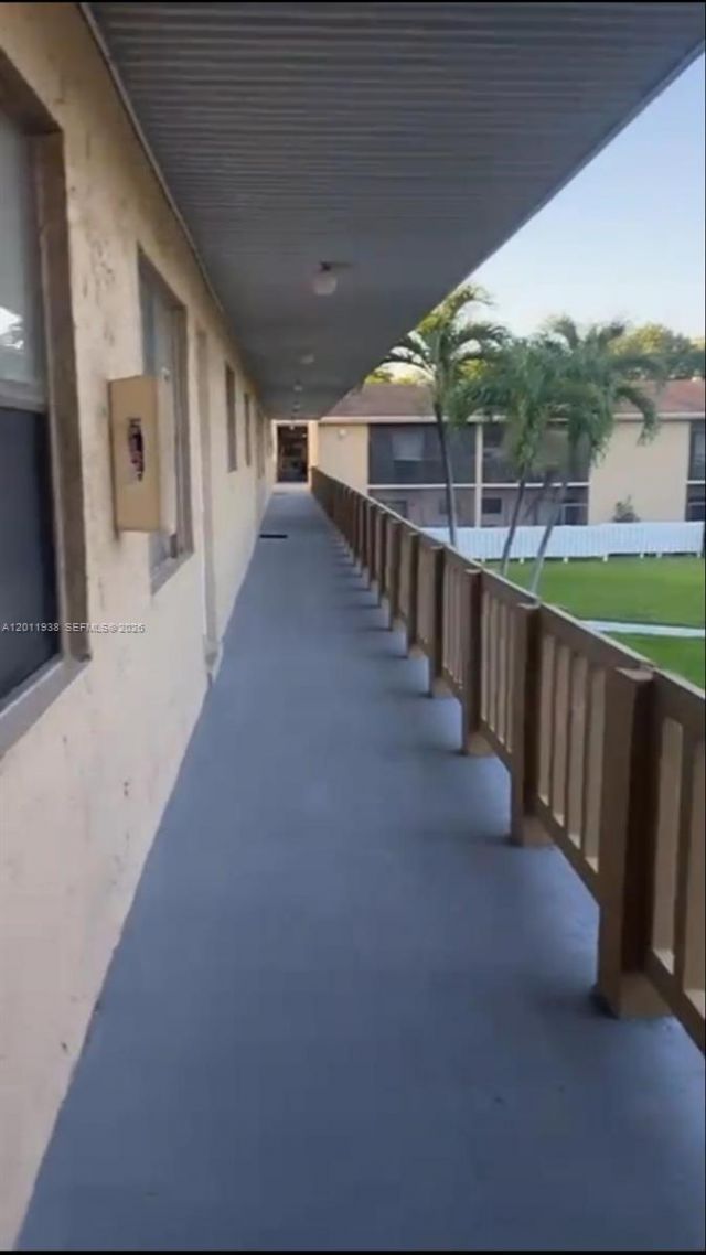 10350 SW 220th St, Unit 233, Cutler Bay, FL 33190 Photo