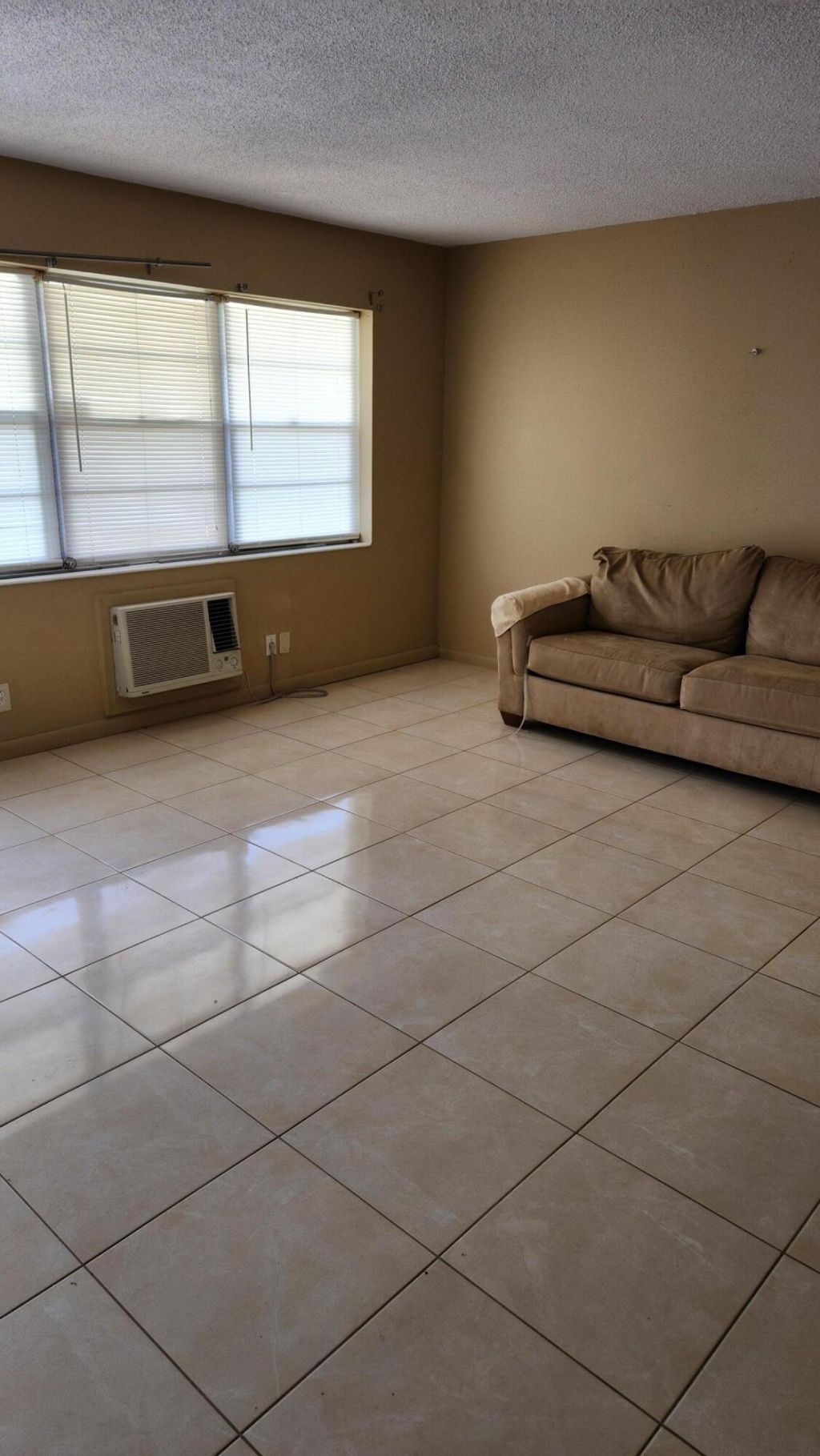 102 Andover D, West Palm Beach, FL 33417 Photo