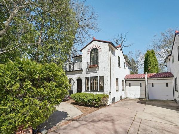 5758 Santa Monica BOULEVARD, Whitefish Bay, WI 53217