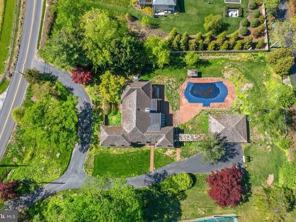 176 ABRAHAMS LANE, VILLANOVA, PA 19085