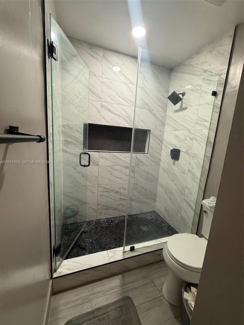 7801 NE 4th Ct, Unit 112, Miami, FL 33138 Photo
