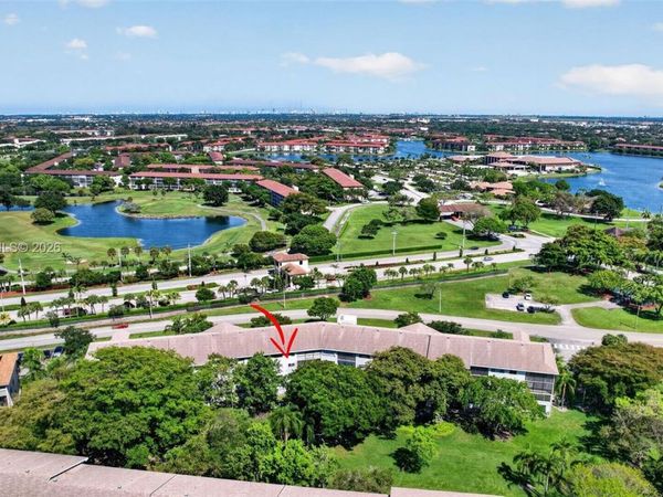 800 SW 137th Ave, Unit 411G, Pembroke Pines, FL 33027
