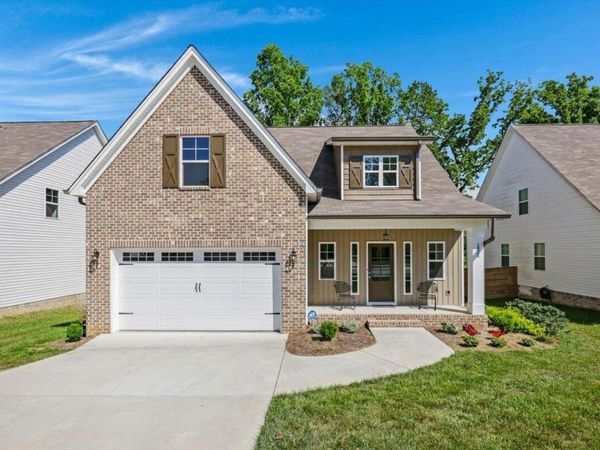 1826 Oakvale Drive, Chattanooga, TN 37421