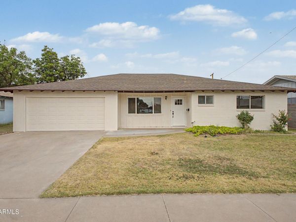 331 N HUNT Drive N, Mesa, AZ 85203